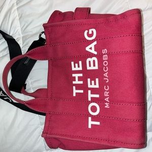 Marc Jacobs “ the tote bag “